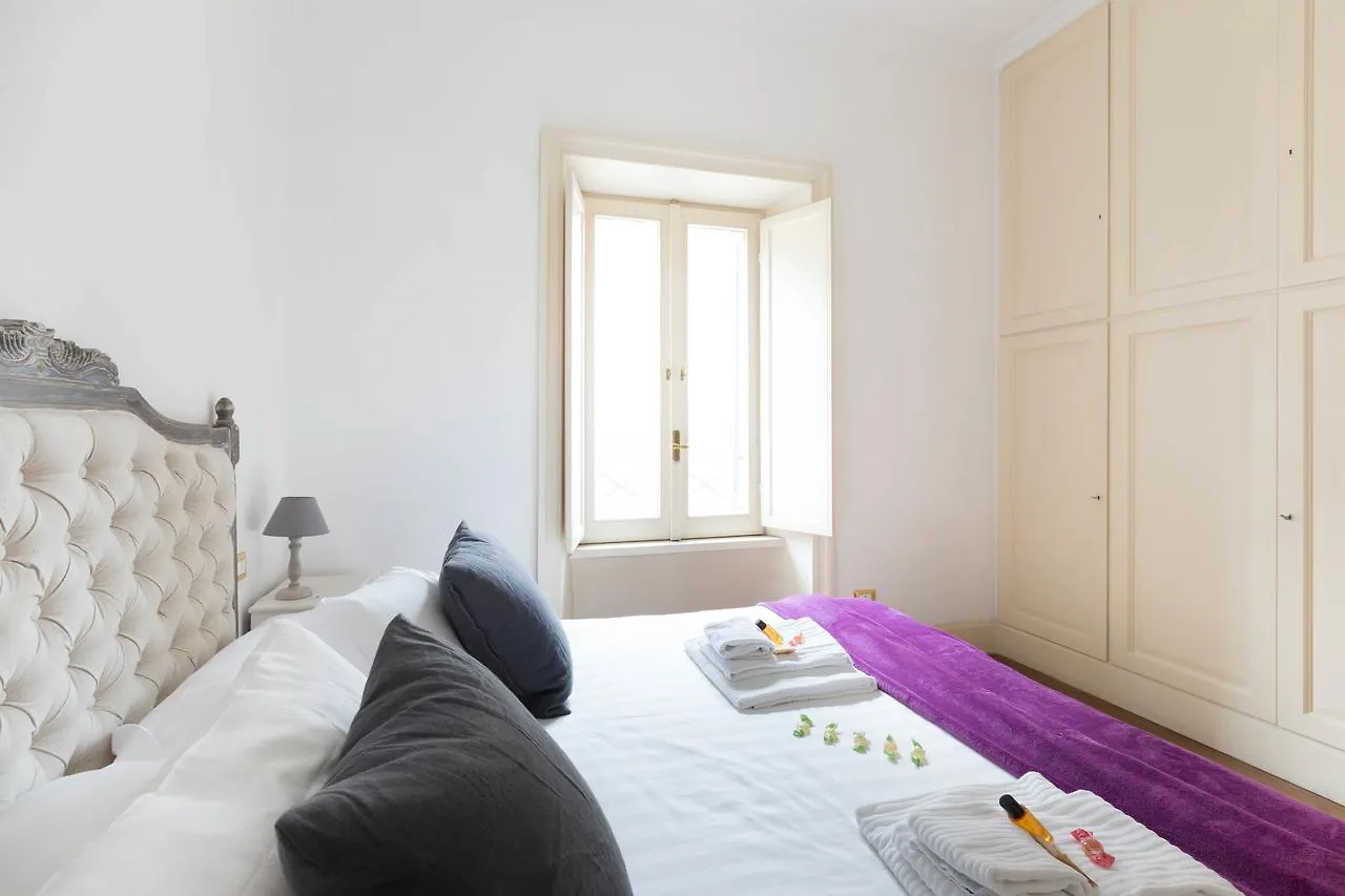 Capital Navona Luxury Apartment Casa E Appartamento Per Vacanze 罗马